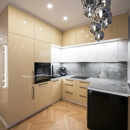 Designovy Heaven S Krbem A Saunou Na Prazskych Vinohradech Appartamento *