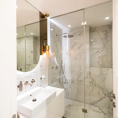 아파트 Designovy Heaven S Krbem A Saunou Na Prazskych Vinohradech 프라하
